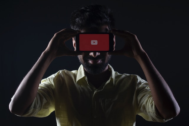 Do faceless YouTube videos make money