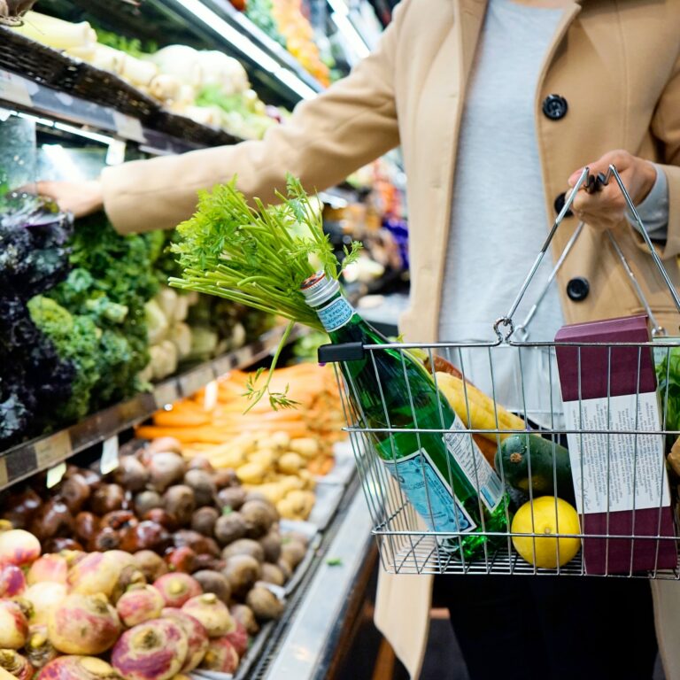How financial coach spends only $124 a month for groceries